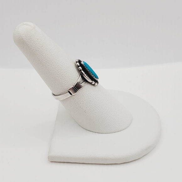 Turquoise Ring - Picture 5 of 8